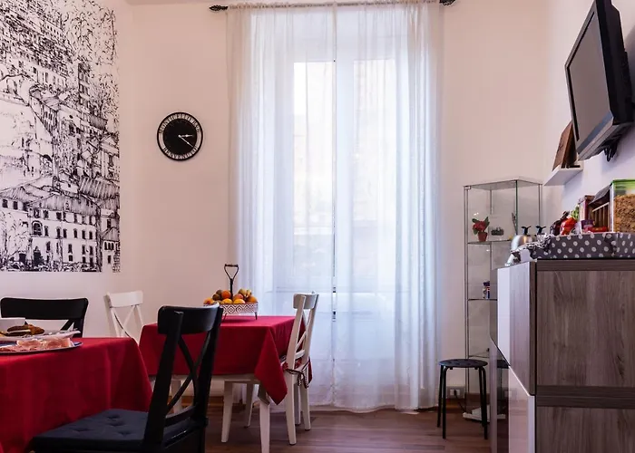 Via Cavour Affittacamere Roma